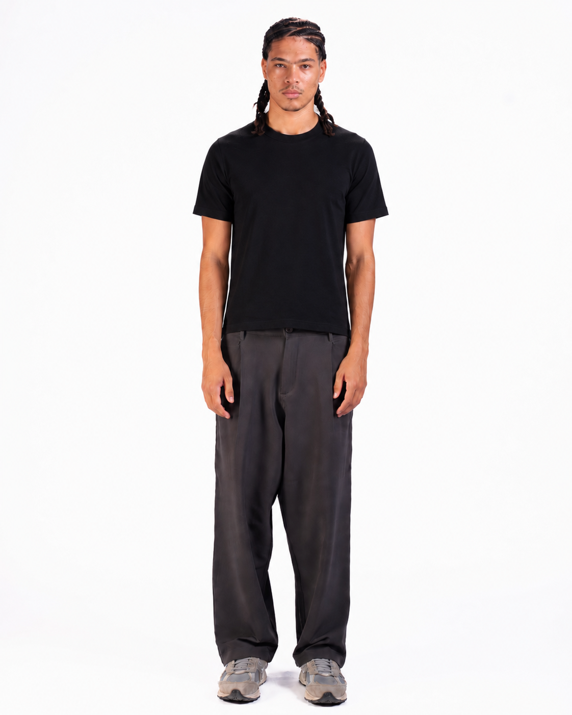 Rounded Neck Knit Polo in Black